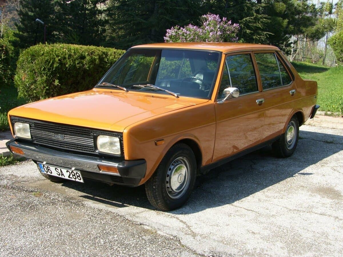 Tofas Murat 131 1985 – 1995 — öndən görünüş