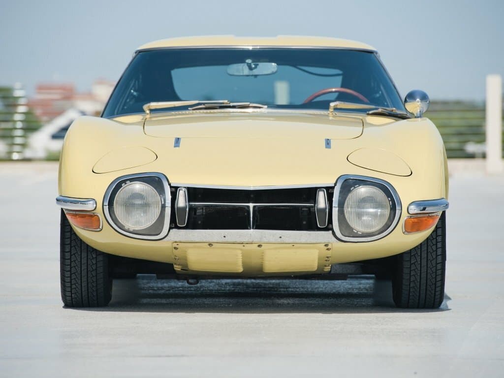 Toyota 2000GT 1967 – 1970 — Öndən