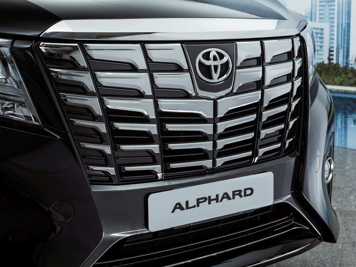 Toyota Alphard III — Salon, öndən