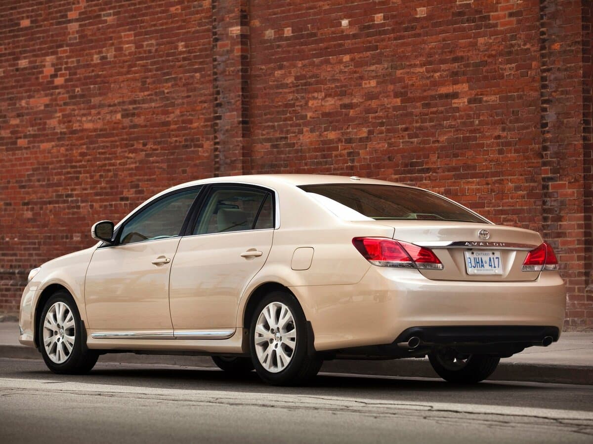 Toyota Avalon III Restayling 2 — 3/4 arxadan