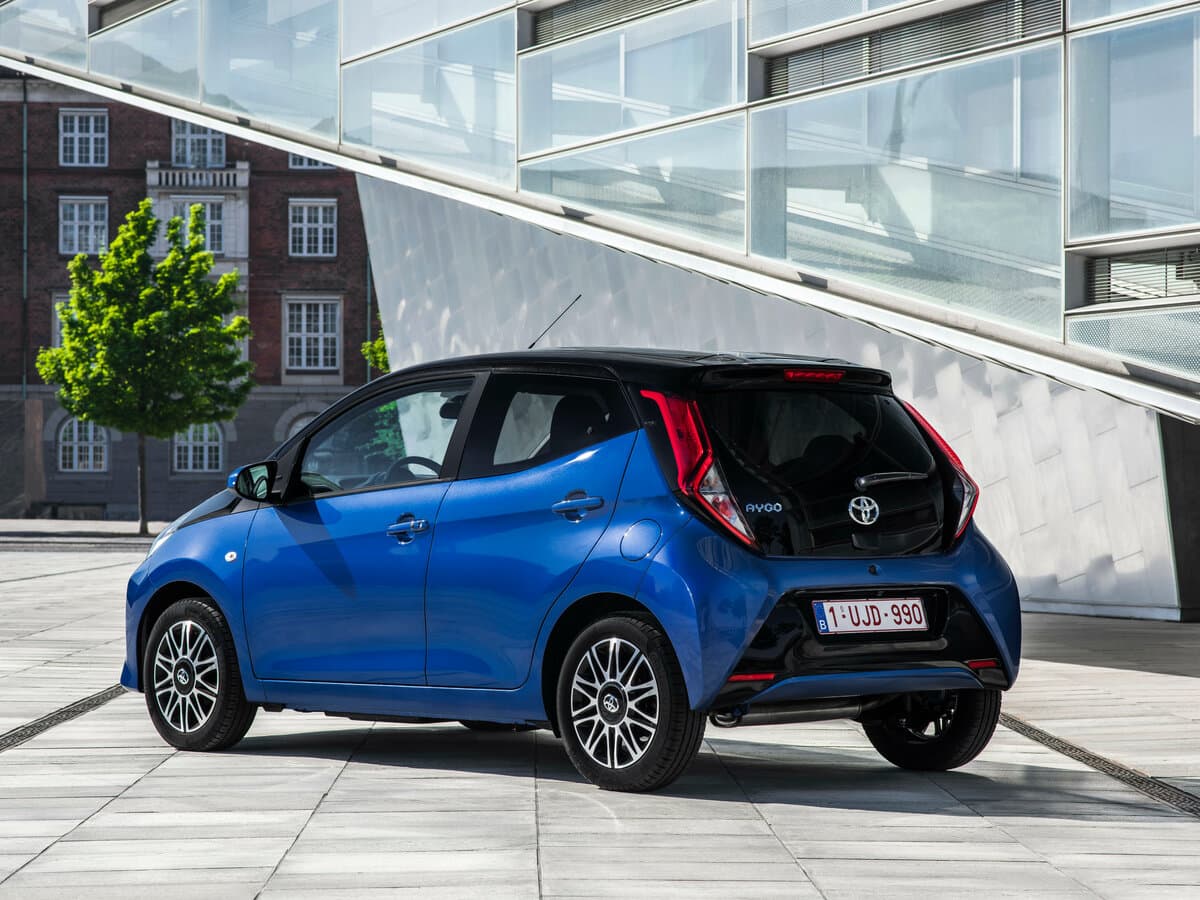 Toyota Aygo II Restayling — 3/4 arxadan