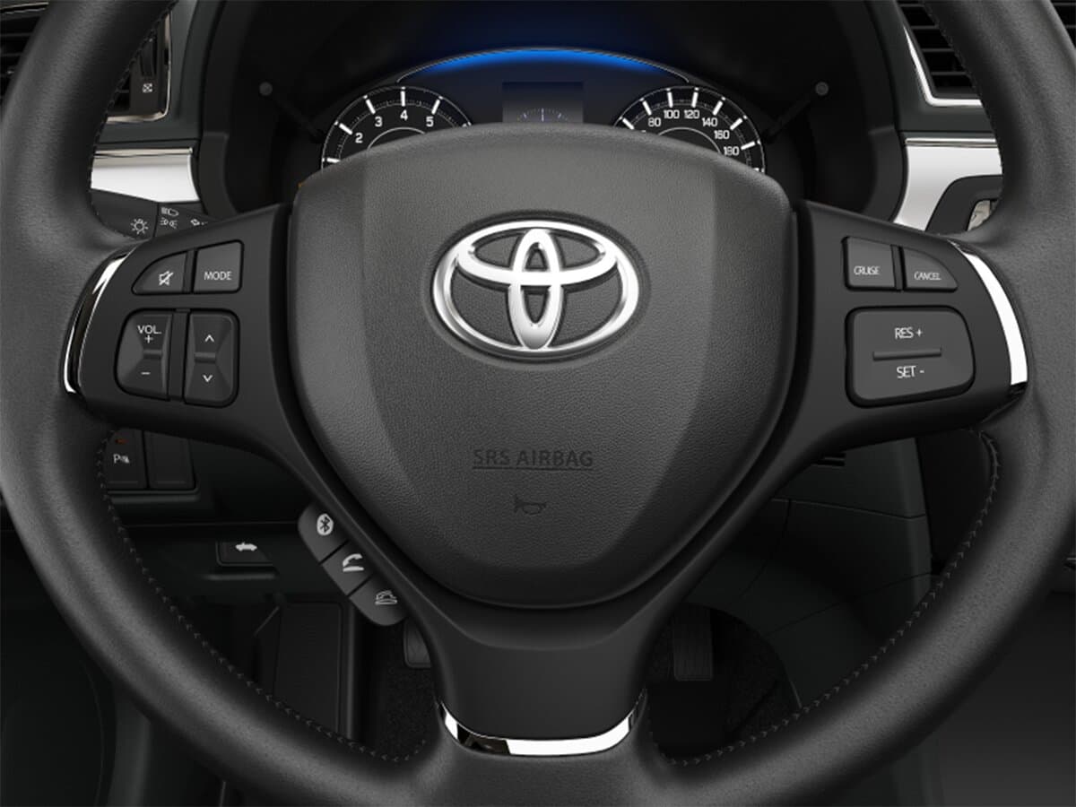 Toyota Belta II — Salon, öndən