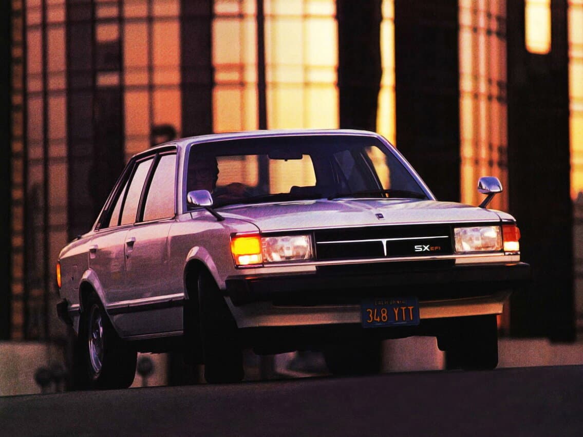 Toyota Camry A40/A50 — Öndən