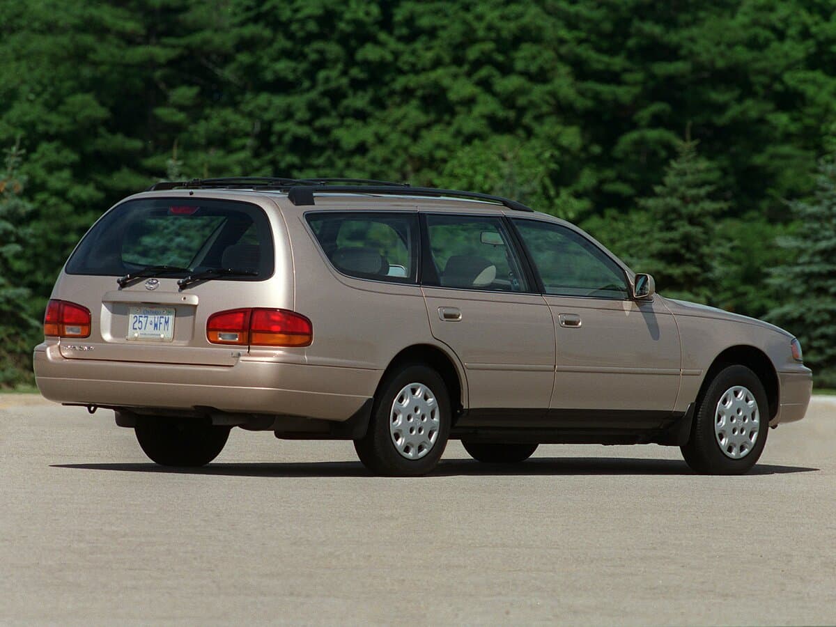 Toyota Camry III (XV10) — 3/4 arxadan