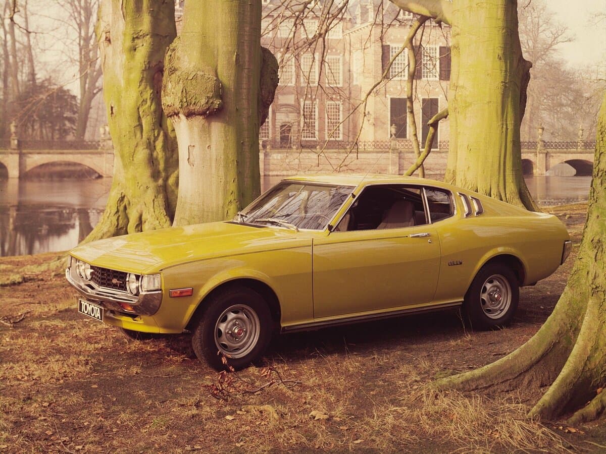 Toyota Celica I (A20/35) — Əsas şəkil