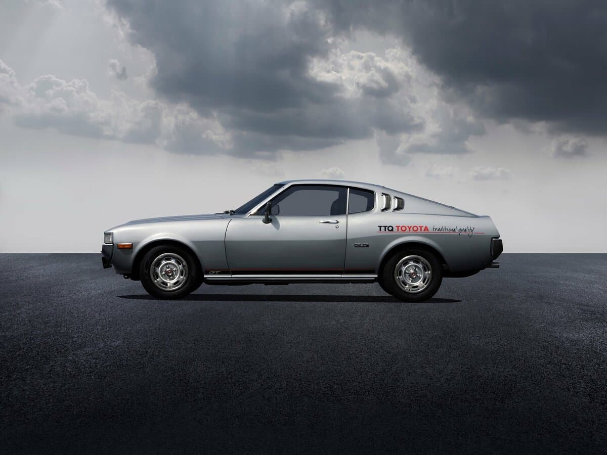 Toyota Celica I (A20/35) — Yandan