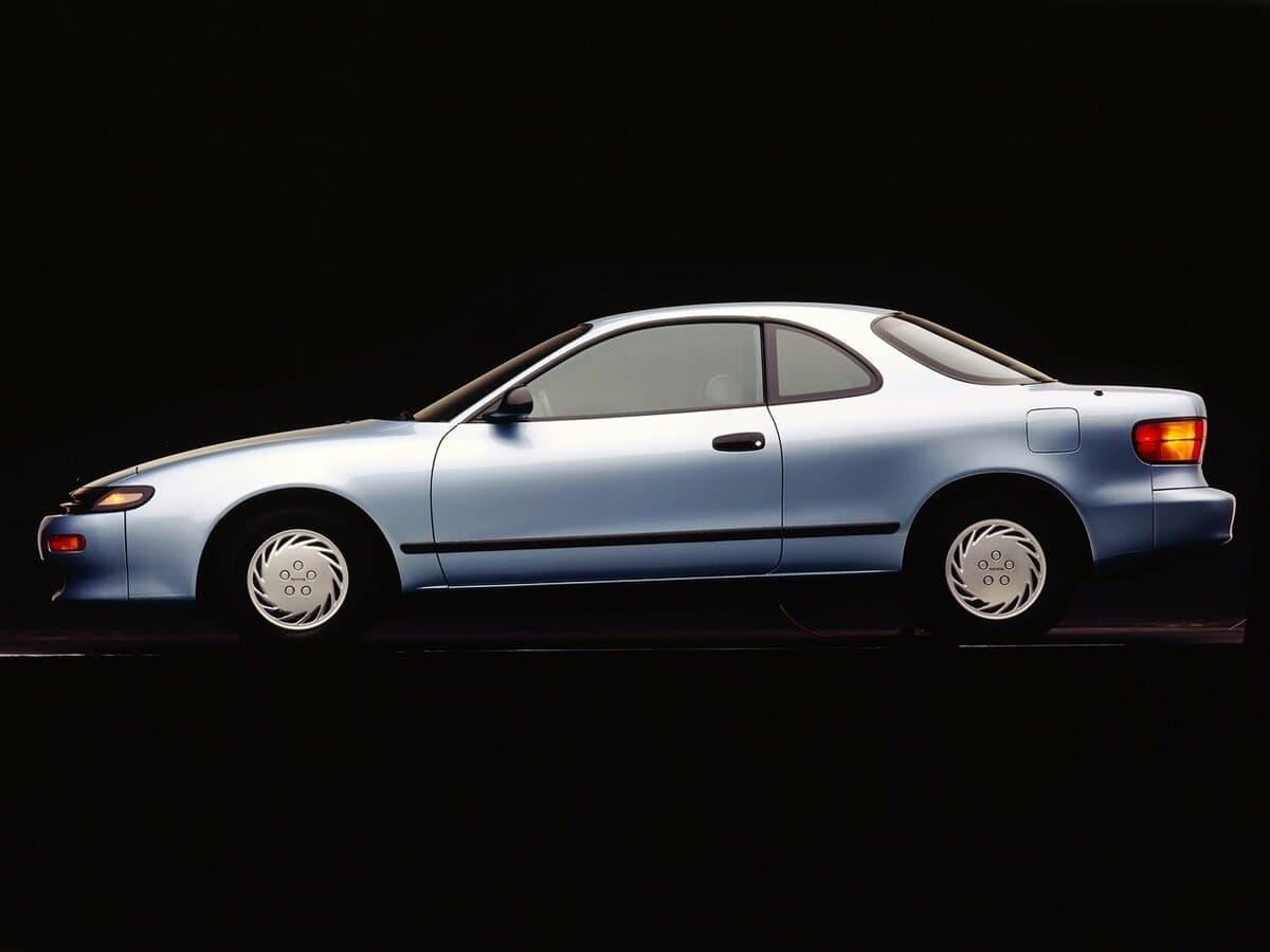 Toyota Celica V (T180) — Yandan