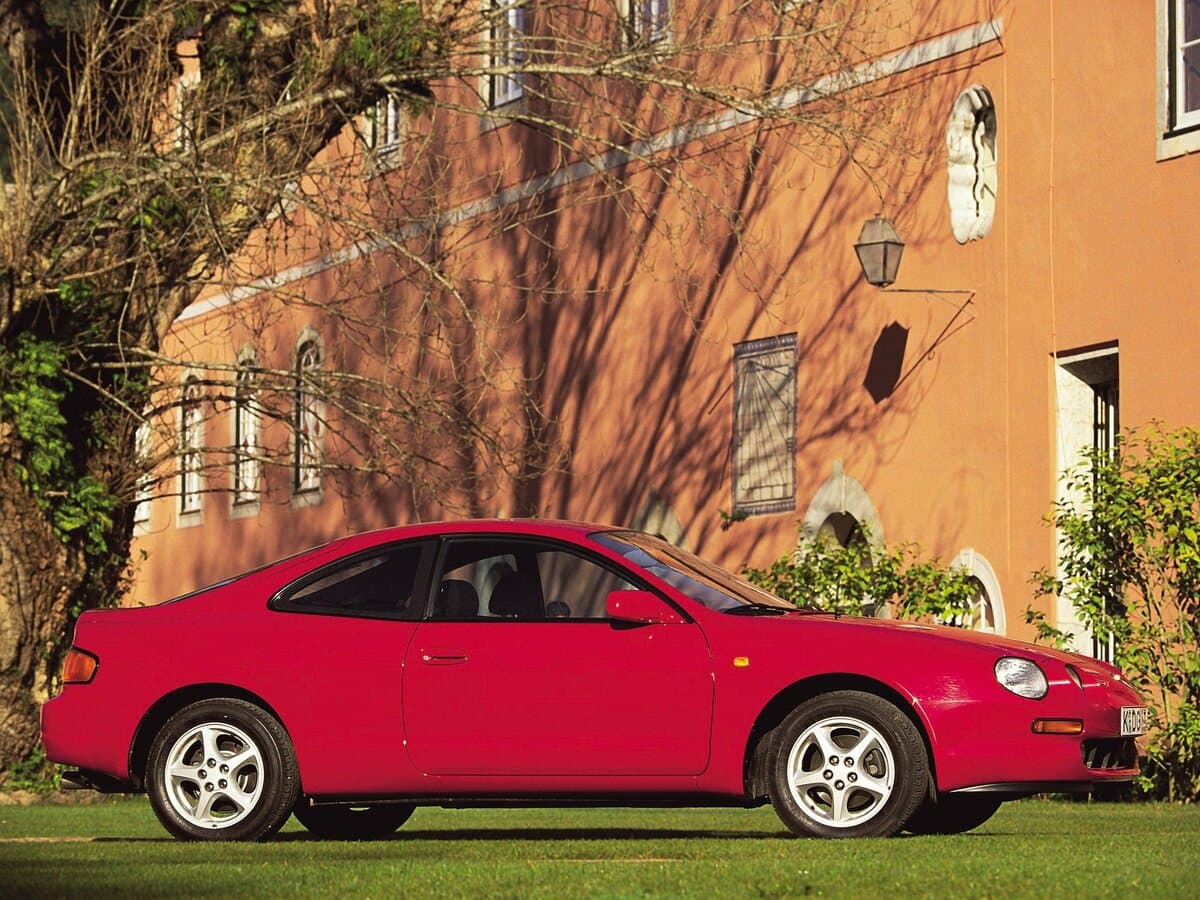 Toyota Celica VI (T200) — Yandan