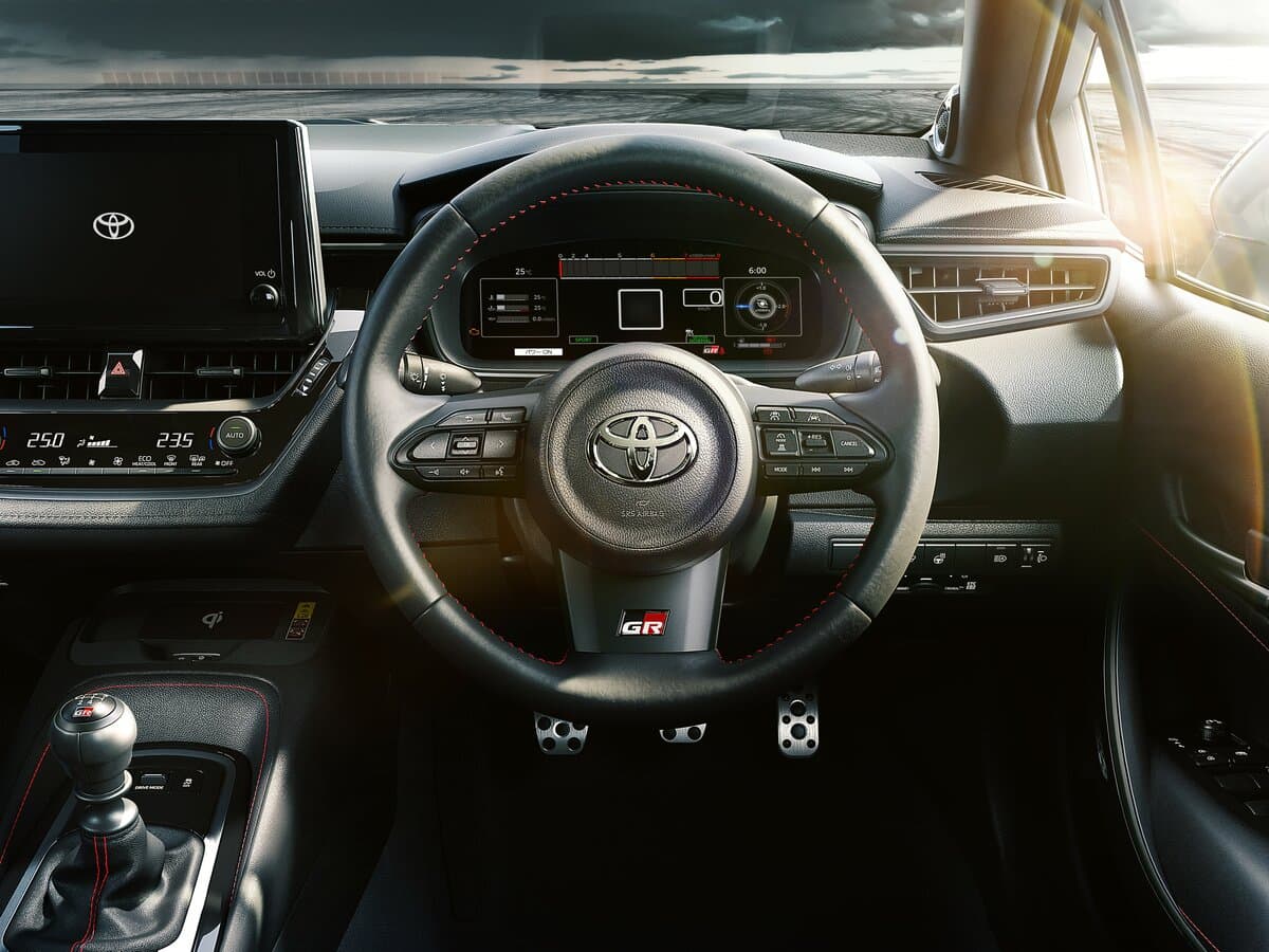 Toyota Corolla XII (E210) Restayling — Sükan