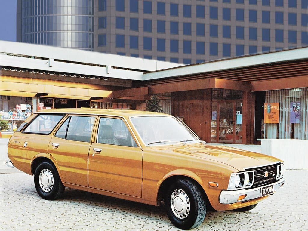 Toyota Corona V (T100, T110, T120) — Əsas şəkil