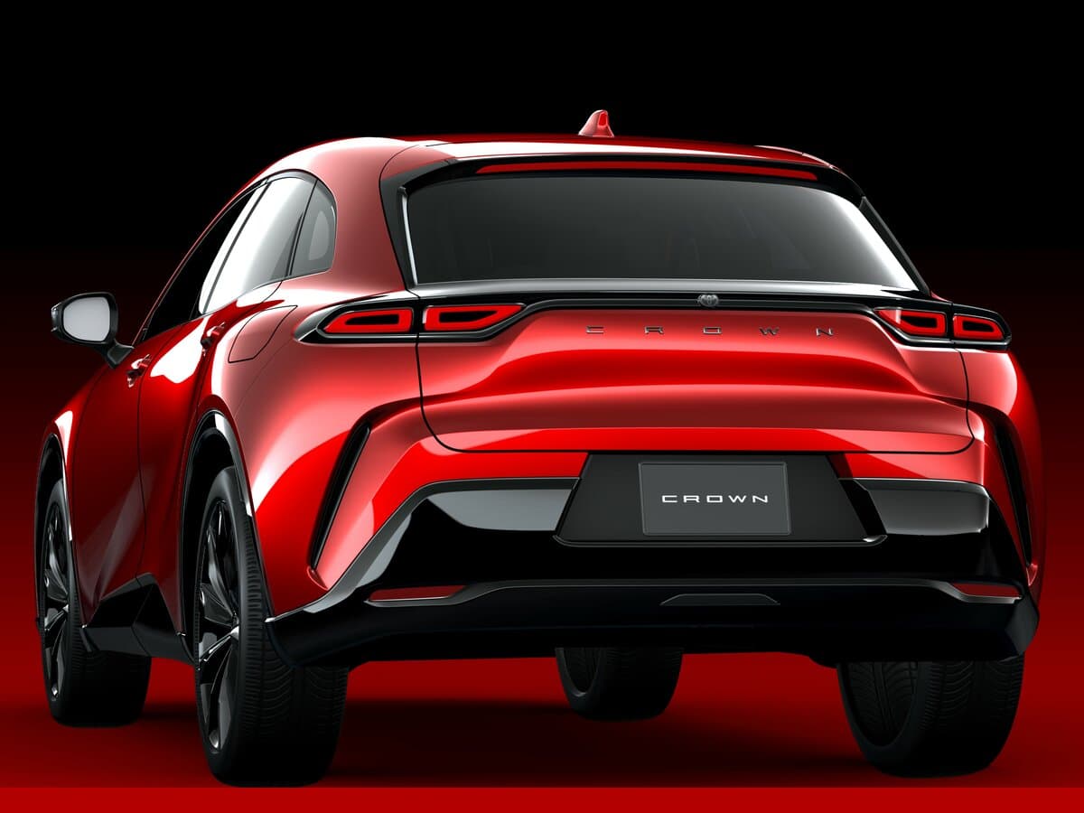 Toyota Crown XVI (S230) — Arxadan