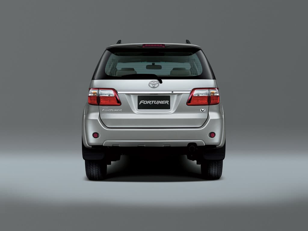 Toyota Fortuner I Restayling — Arxadan