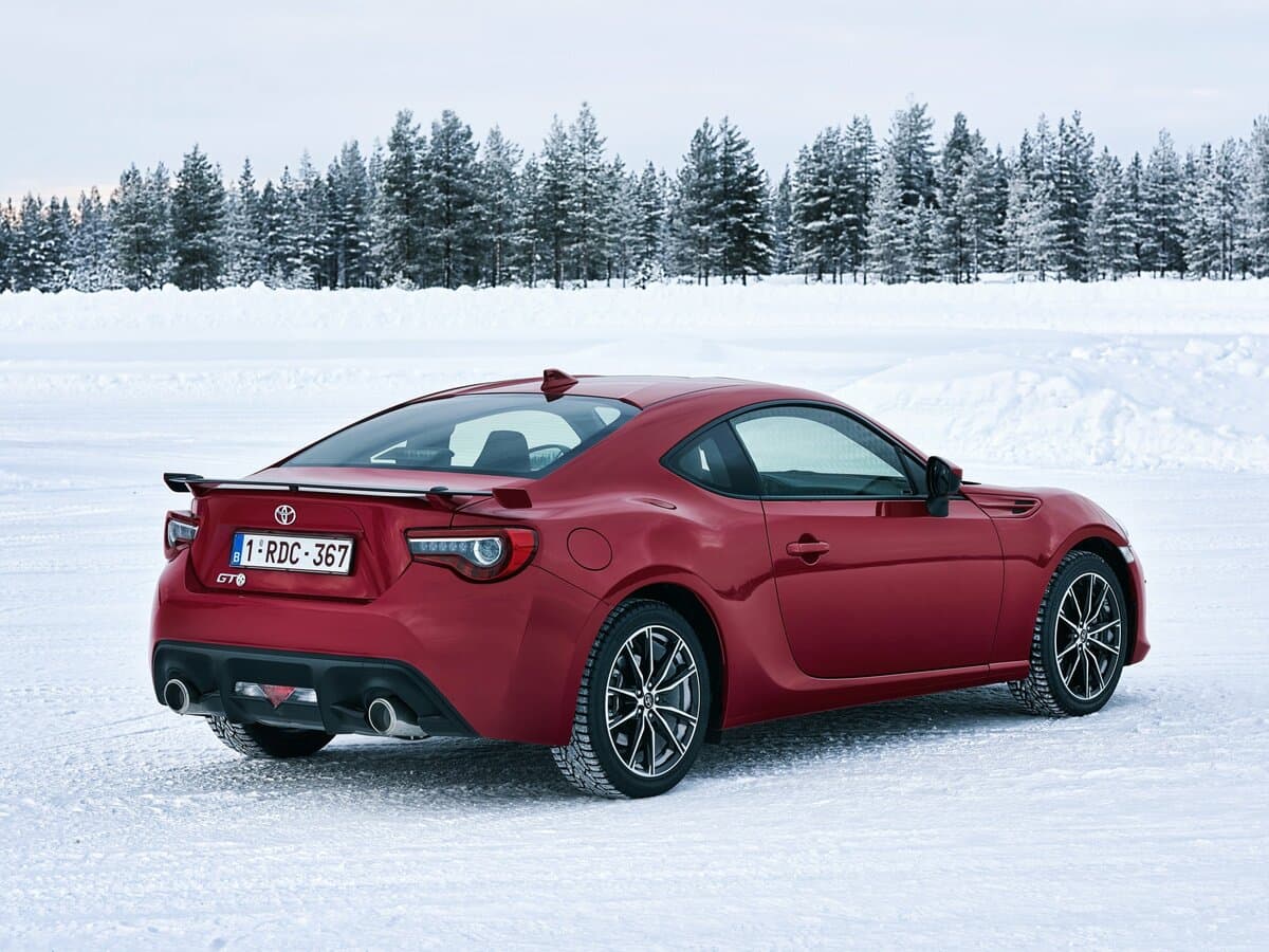 Toyota GT86 I Restayling — 3/4 arxadan