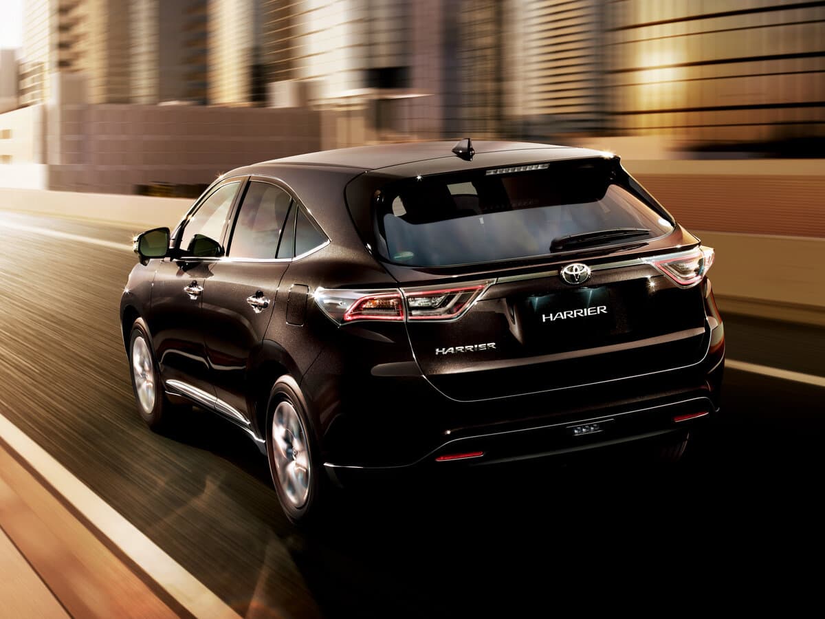 Toyota Harrier III (XU60) — 3/4 arxadan