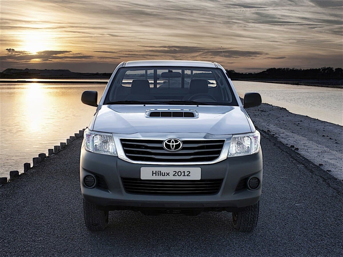 Toyota Hilux VII Restayling — Öndən