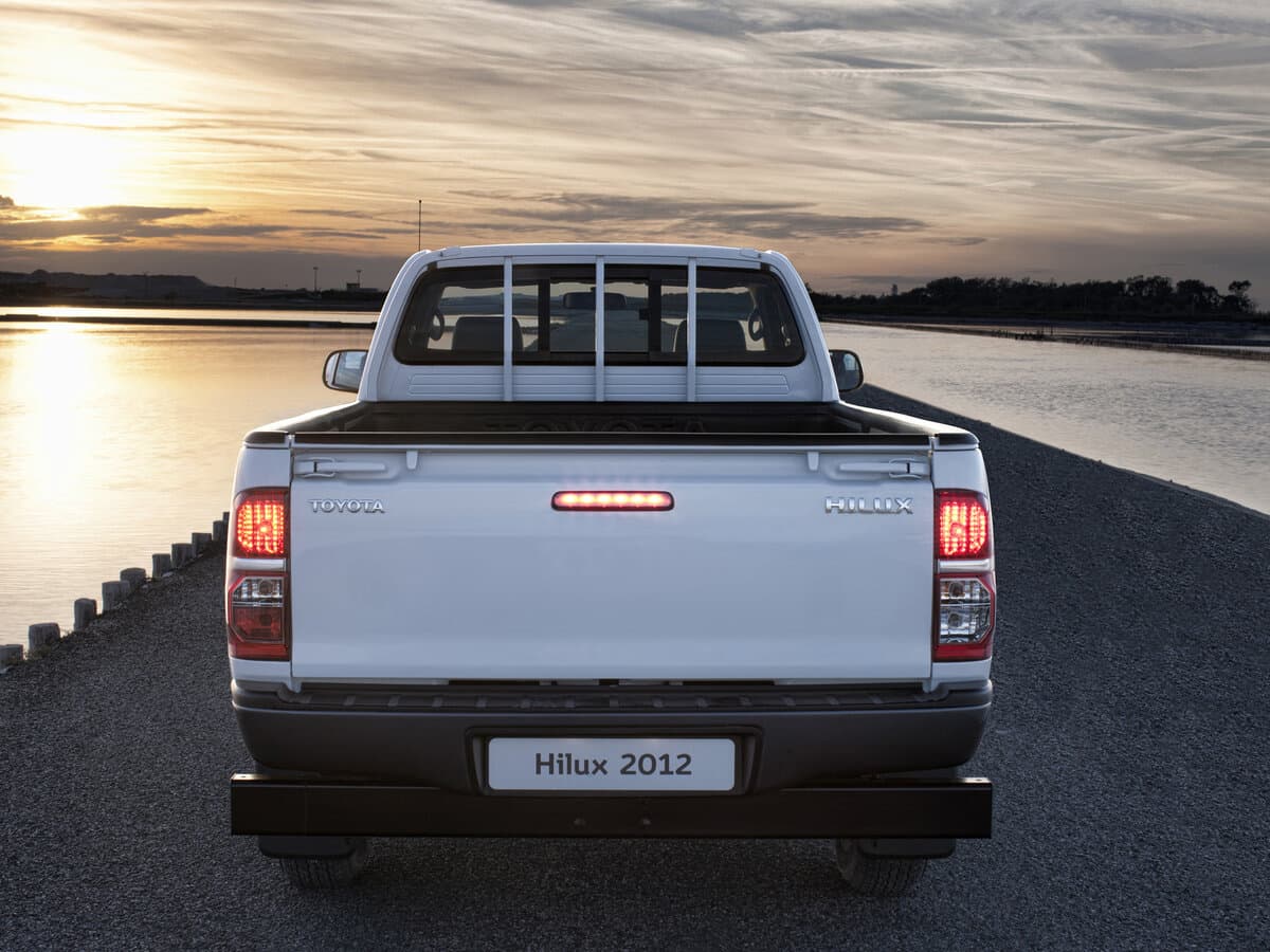 Toyota Hilux VII Restayling — Arxadan