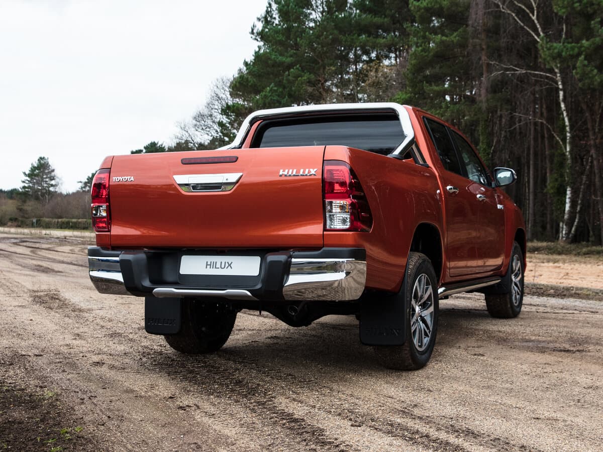 Toyota Hilux VIII Restayling — Arxadan