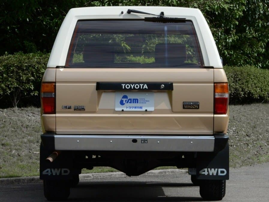 Toyota Hilux Surf I — Arxadan