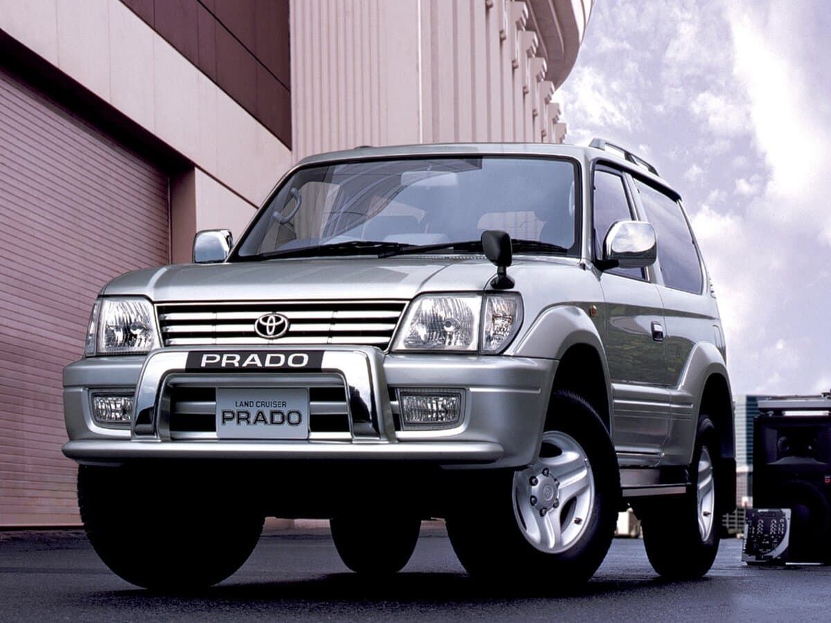 Toyota Land Cruiser Prado 90 Series Restayling — Öndən