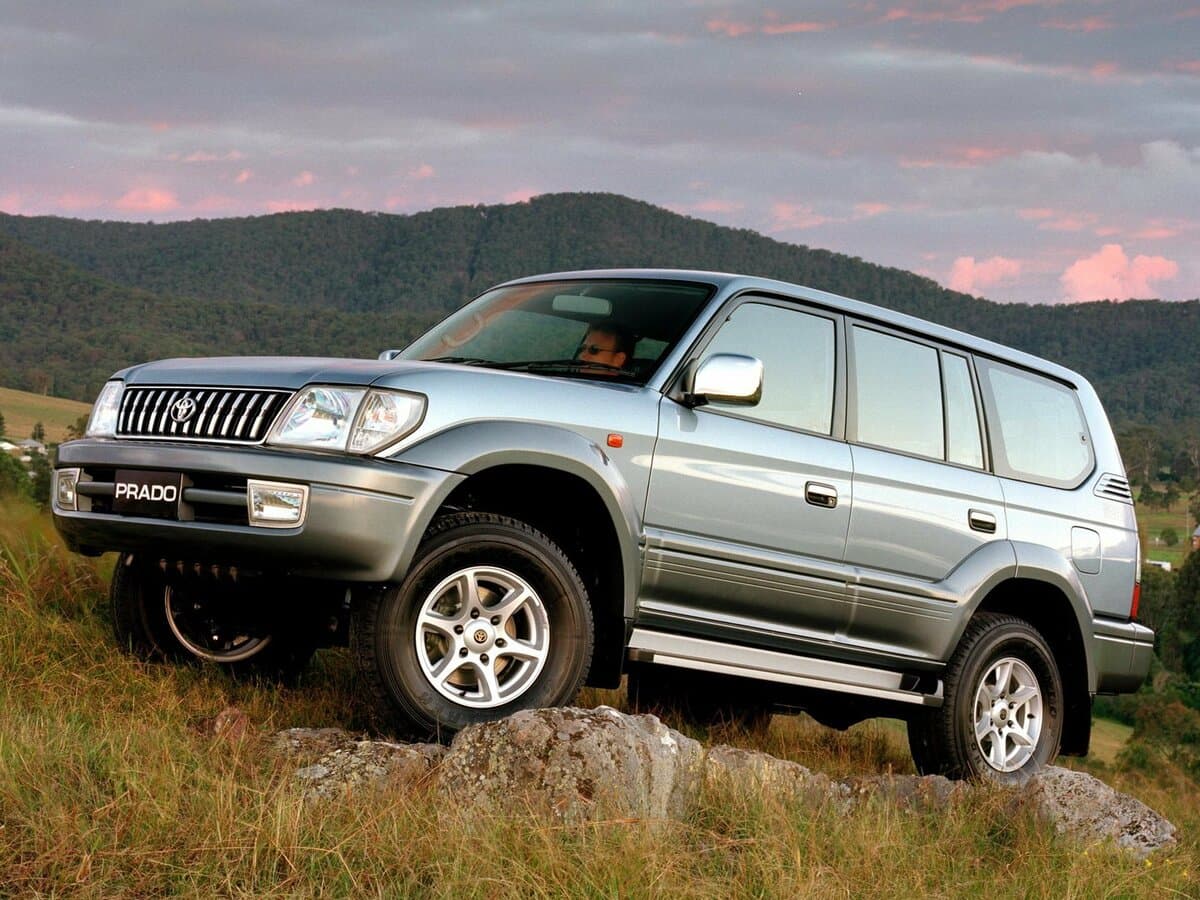 Toyota Land Cruiser Prado 90 Series Restayling — Əsas şəkil