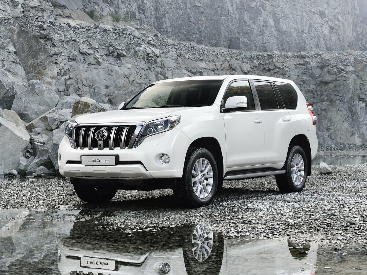 Toyota Land Cruiser Prado 150 Series Restayling 1 — Əsas şəkil