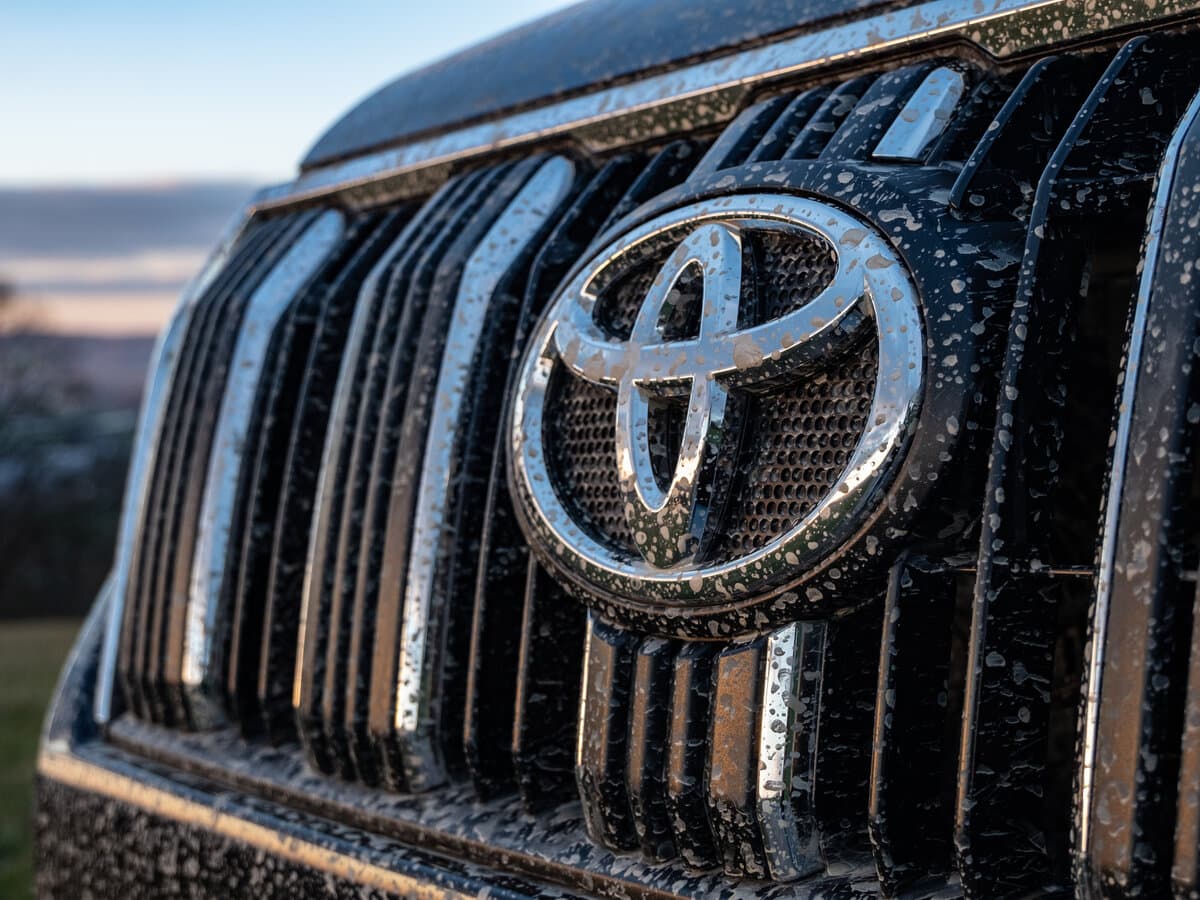 Toyota Land Cruiser Prado 150 Series Restayling 2 — Salon, öndən