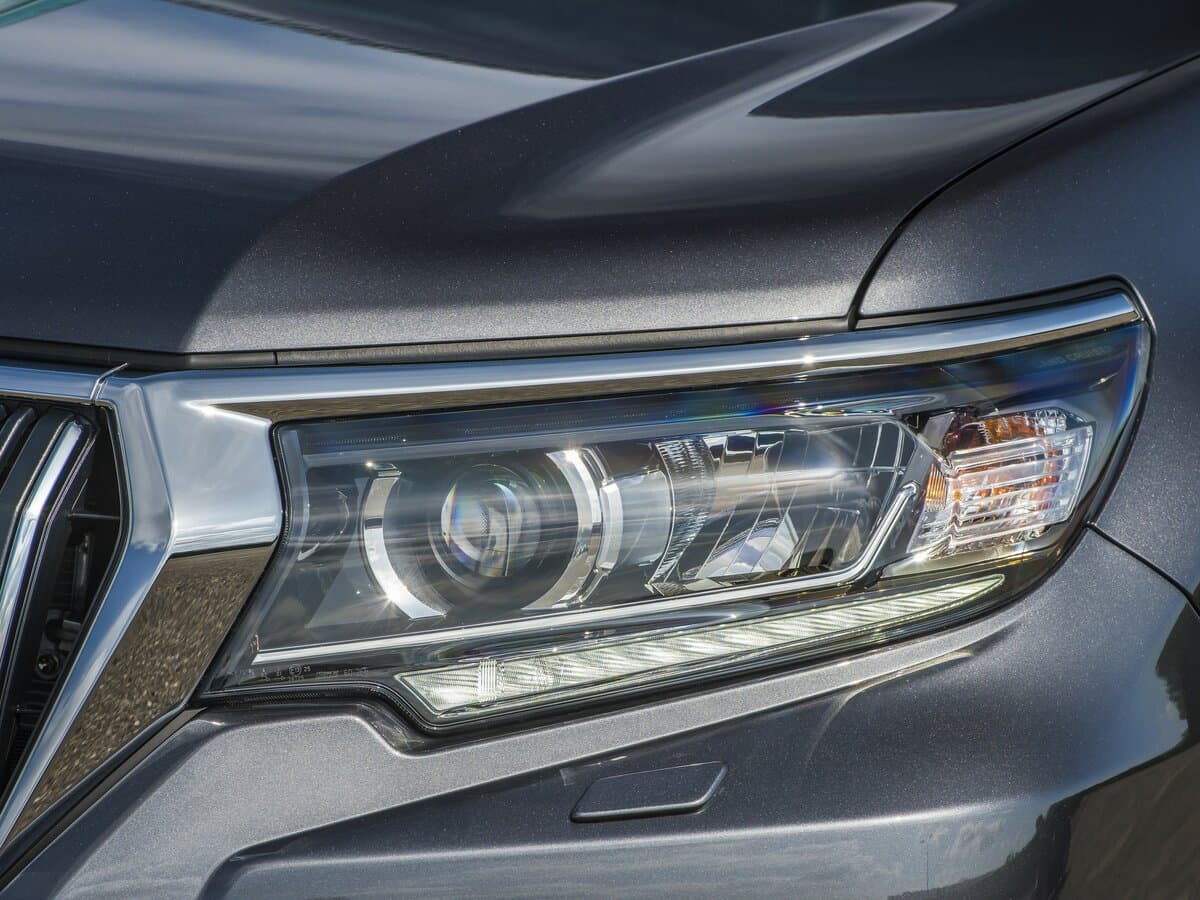 Toyota Land Cruiser Prado 150 Series Restayling 2 — Fara