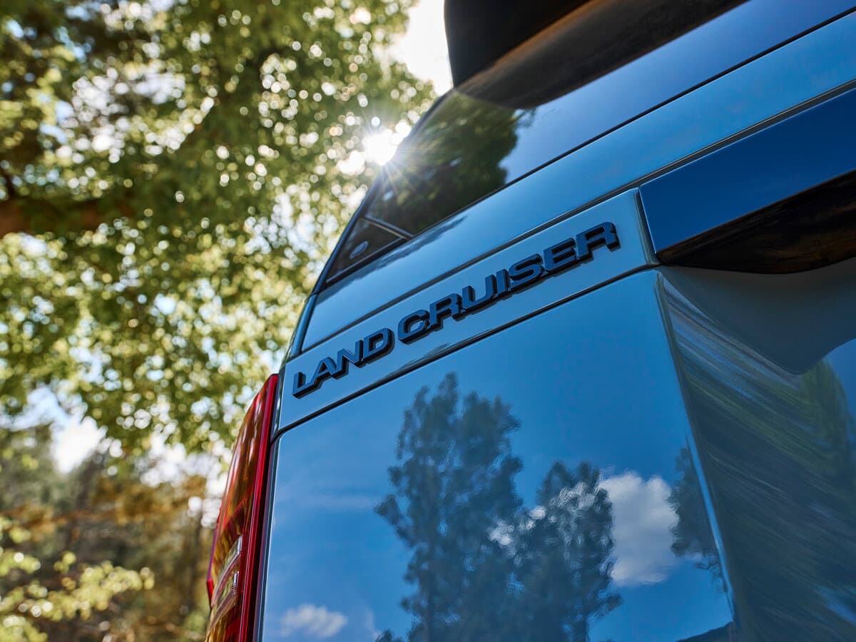Toyota Land Cruiser Prado 250 Series — Salon, öndən
