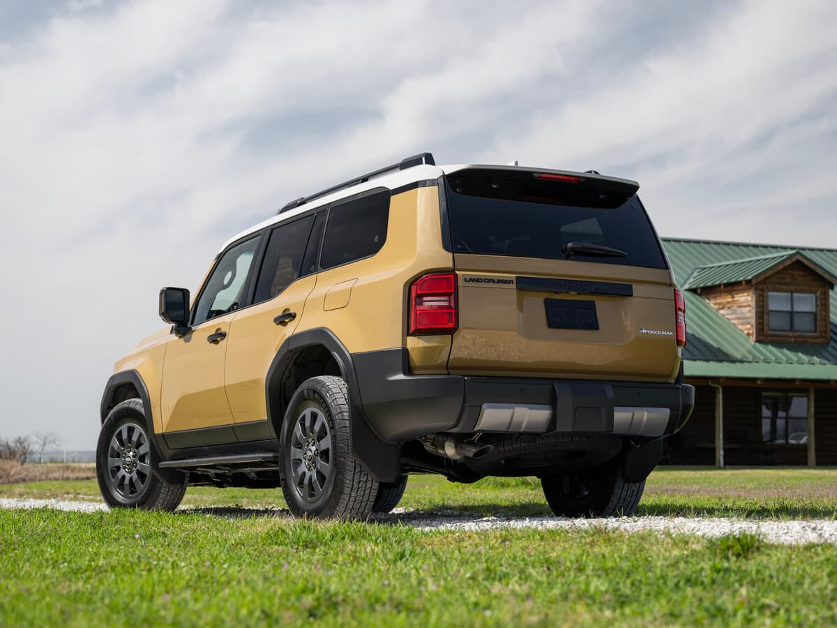 Toyota Land Cruiser Prado 250 Series — 3/4 arxadan
