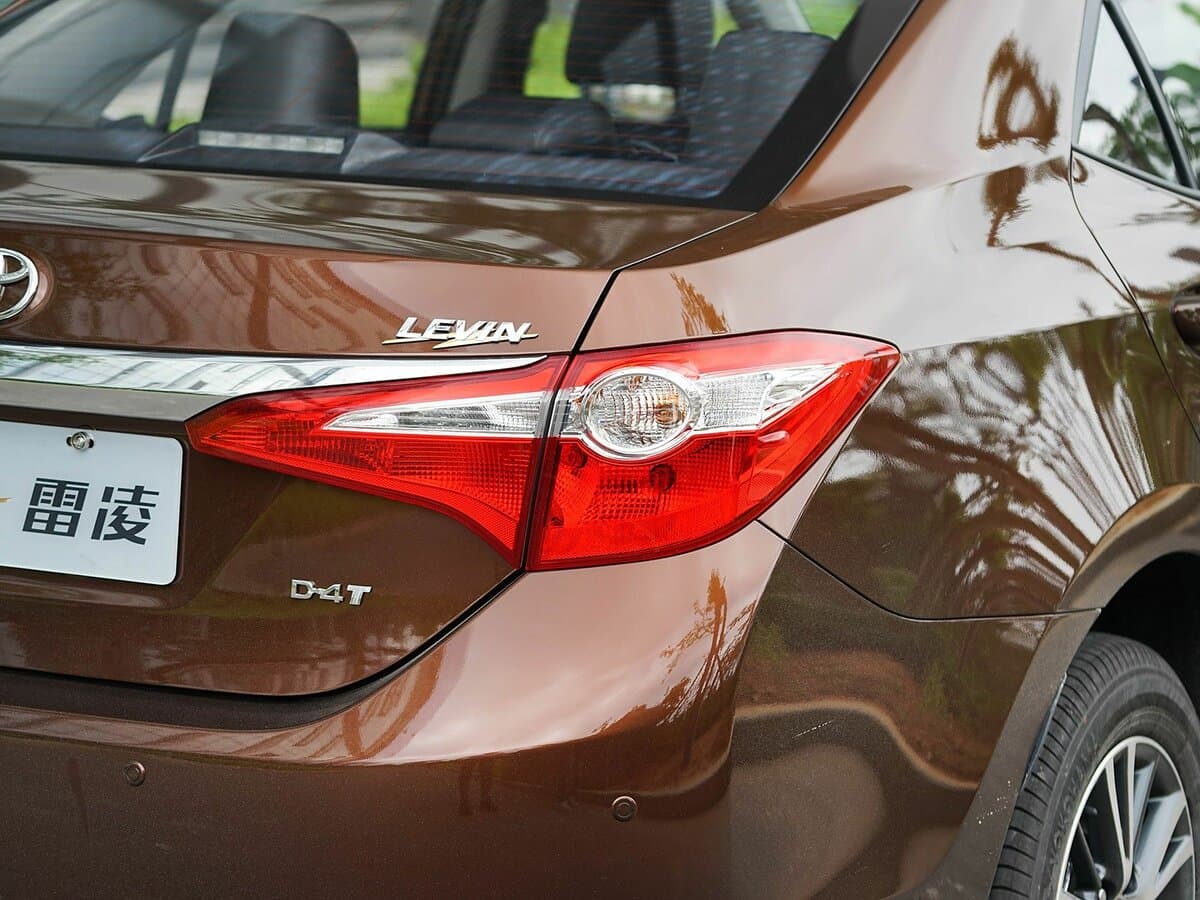 Toyota Levin XI (E170) — Detal