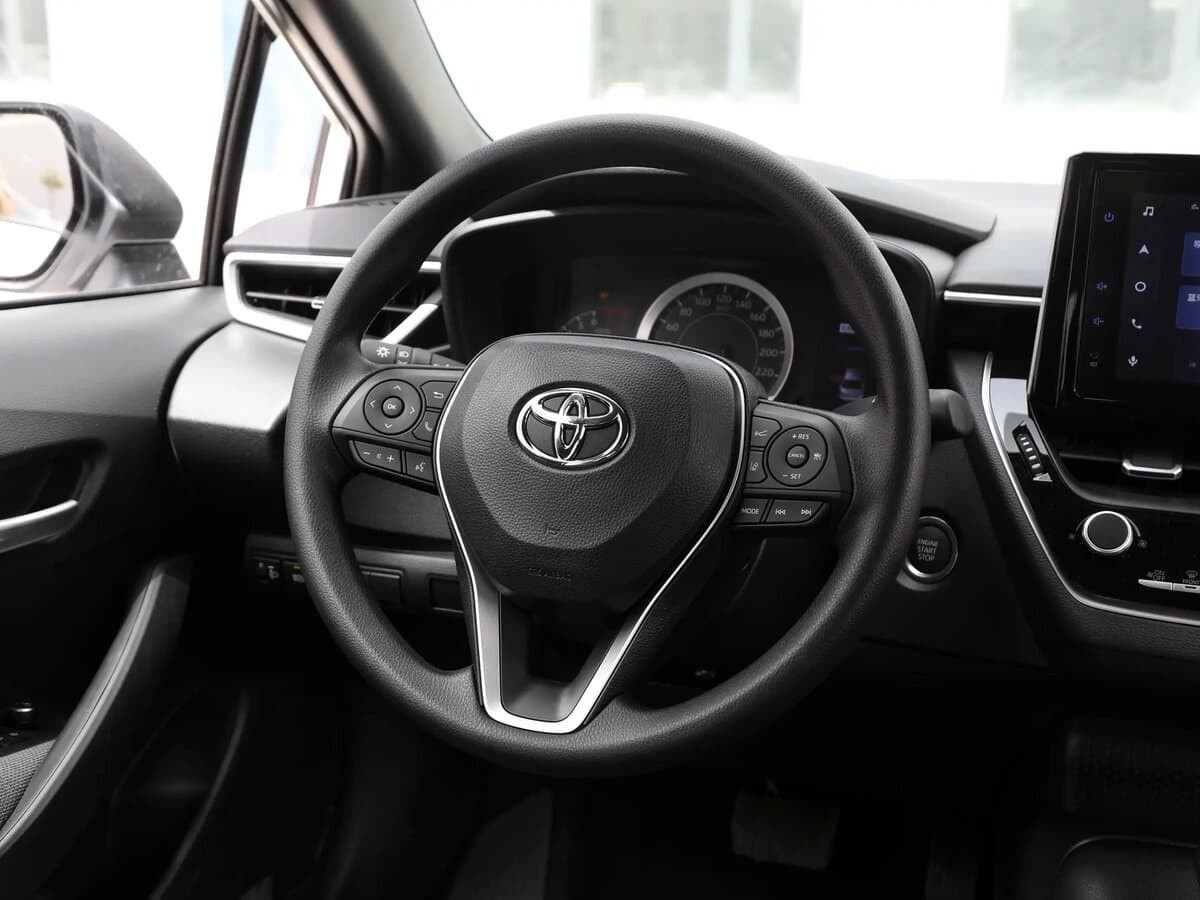 Toyota Levin XII (E210) Restayling — Sükan