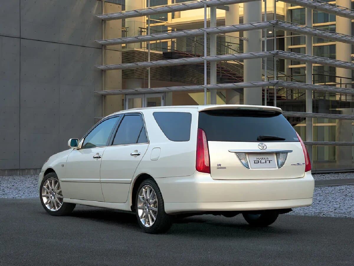 Toyota Mark II IX (X110) — Arxadan