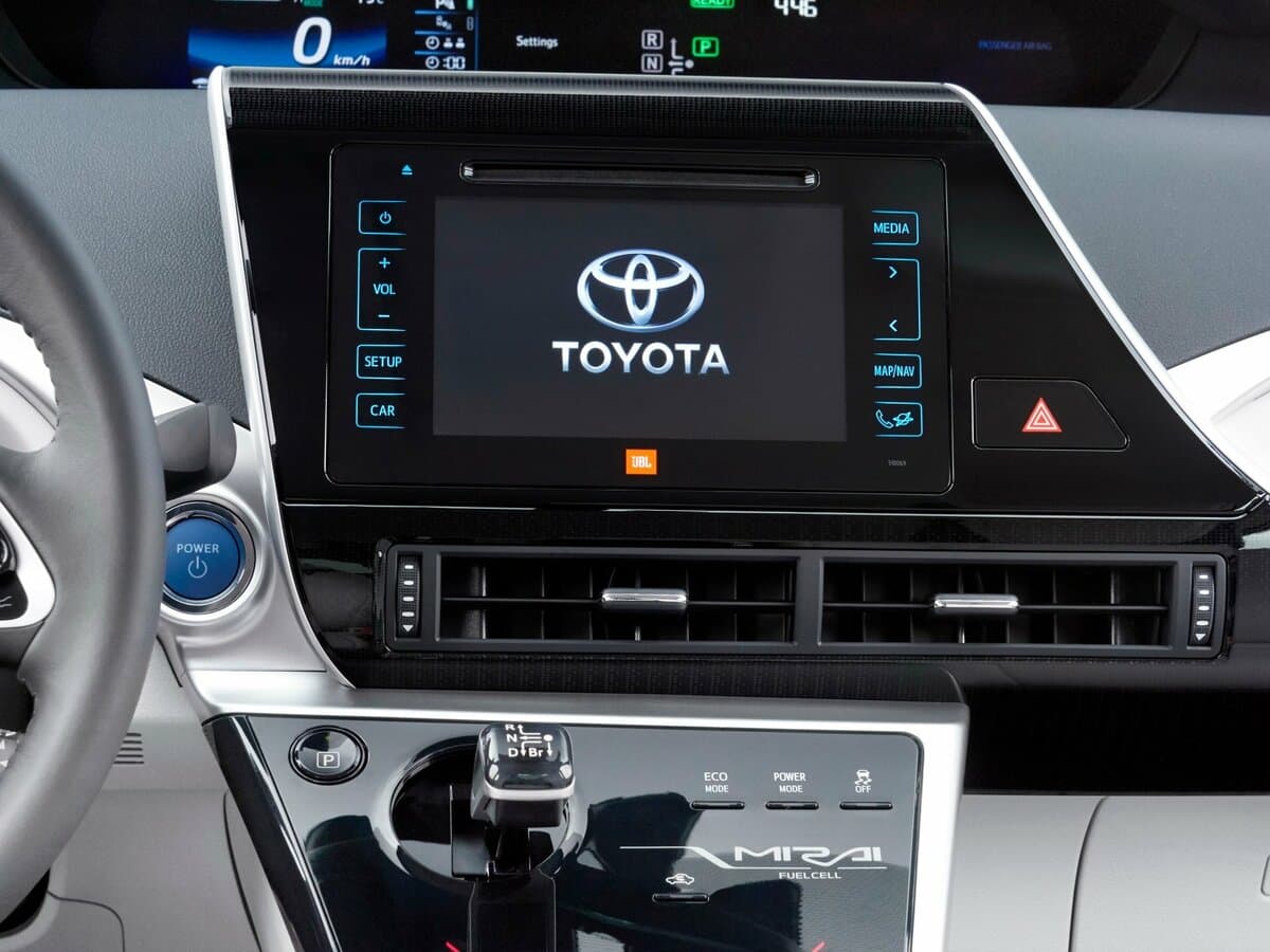 Toyota Mirai I — Salon, öndən