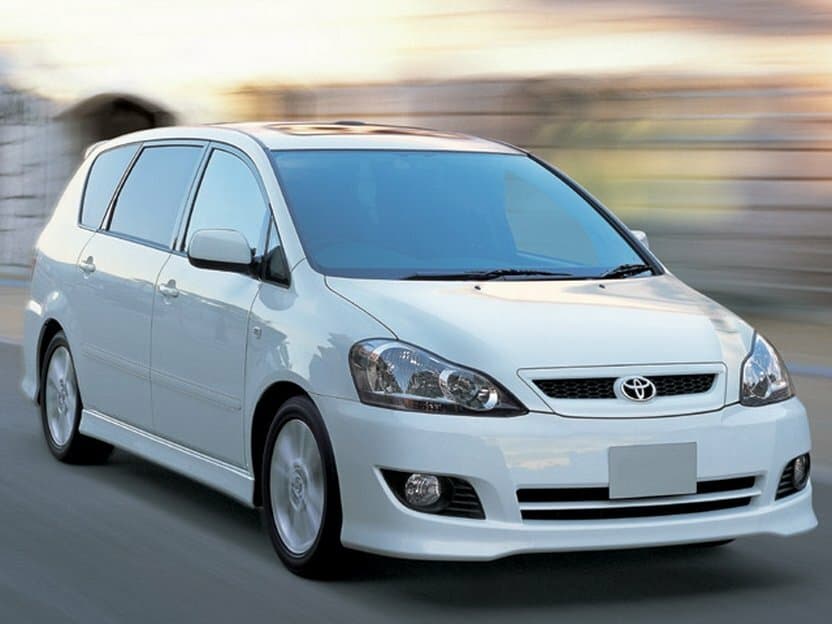 Toyota Picnic II — öndən görünüş