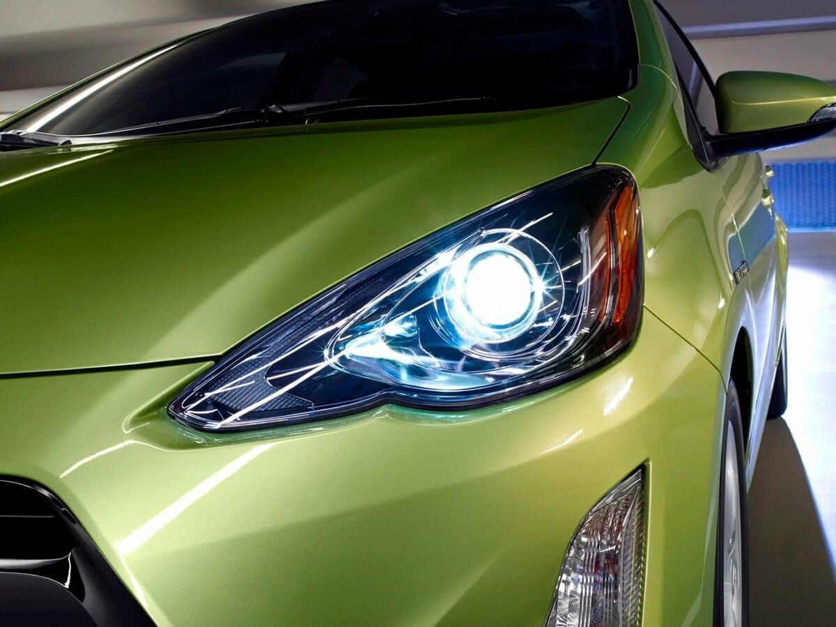 Toyota Prius c I Restayling — Fara