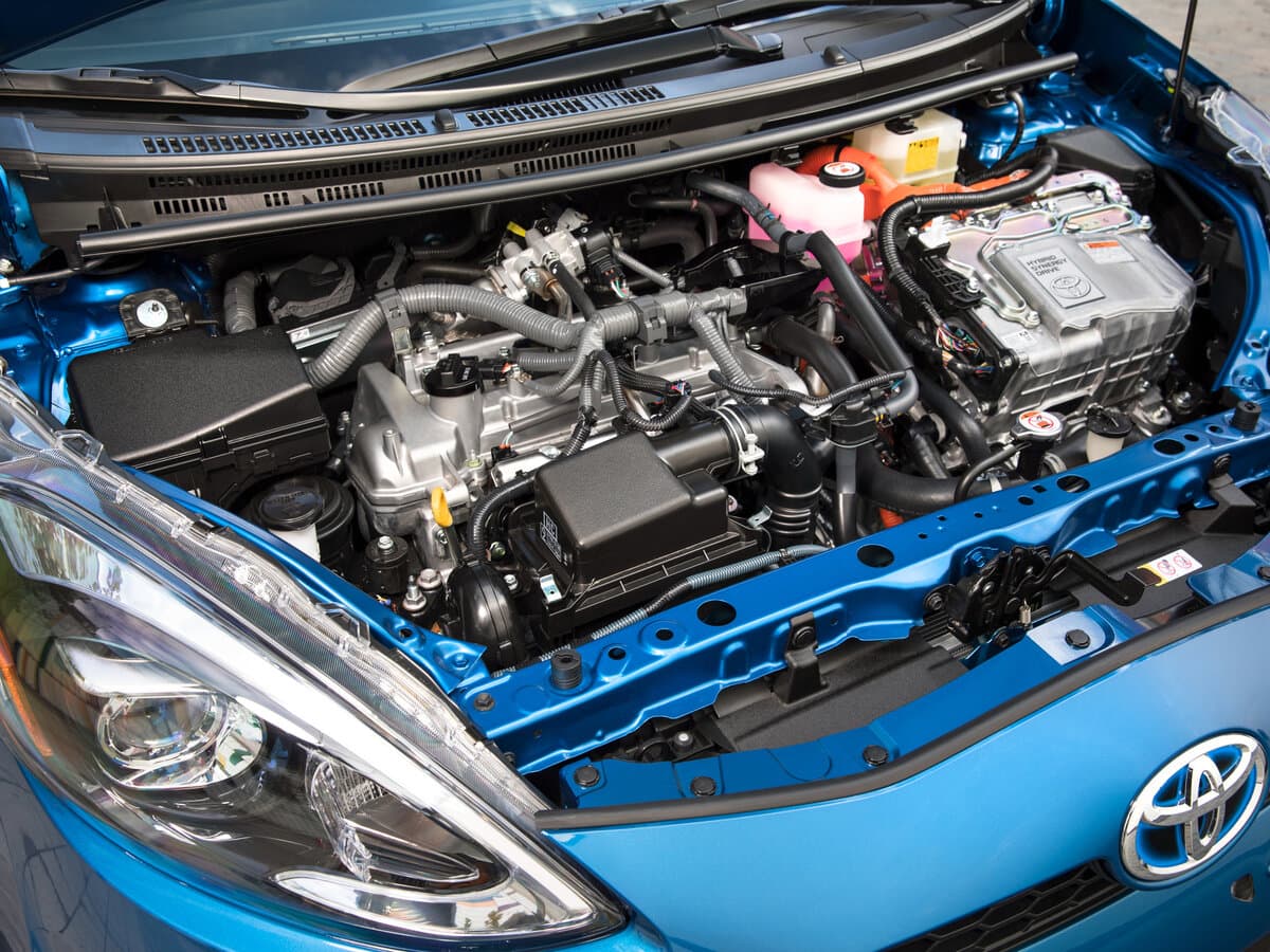 Toyota Prius c I Restayling 2 — Salon, öndən