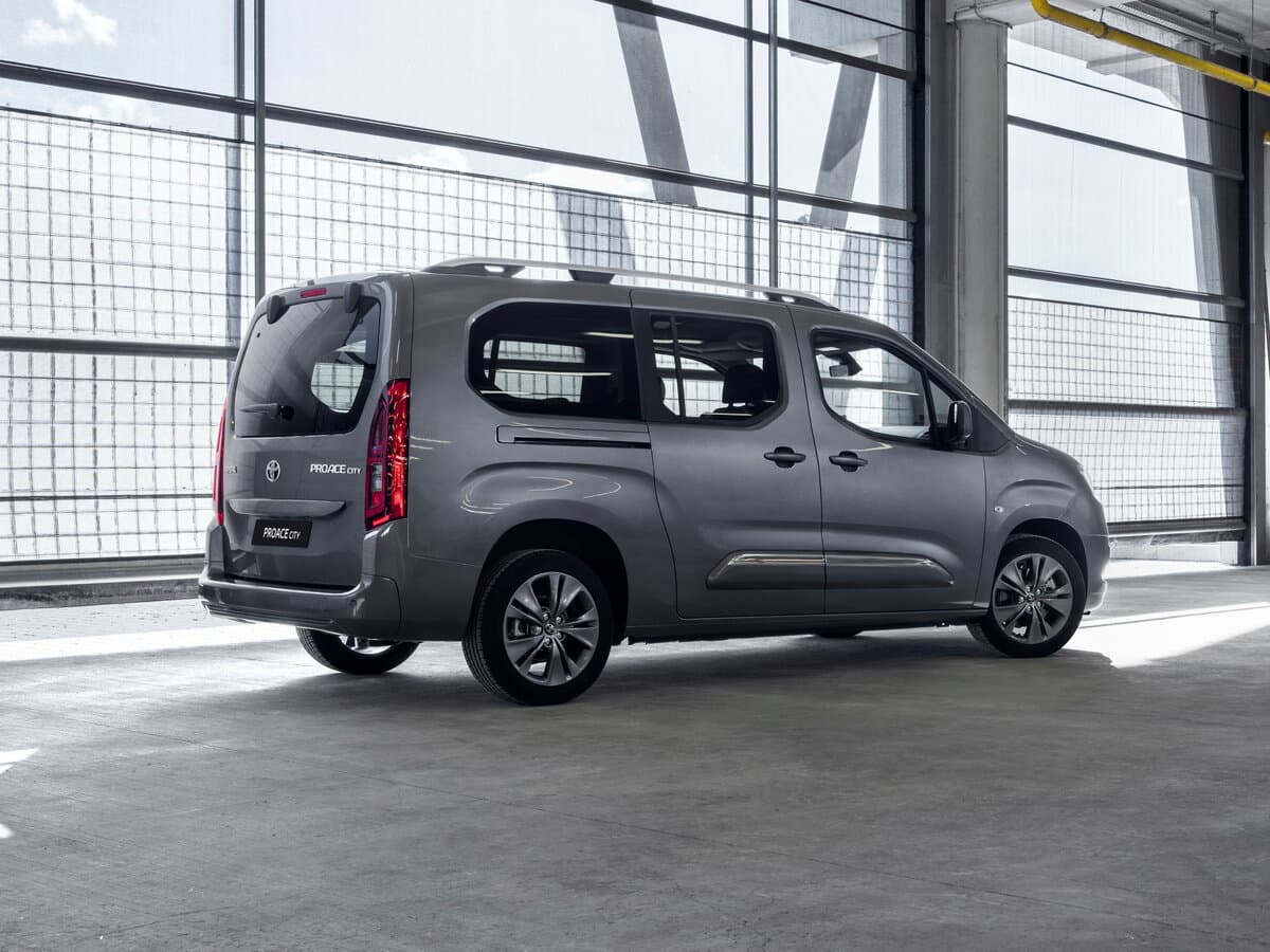 Toyota ProAce City I — 3/4 arxadan