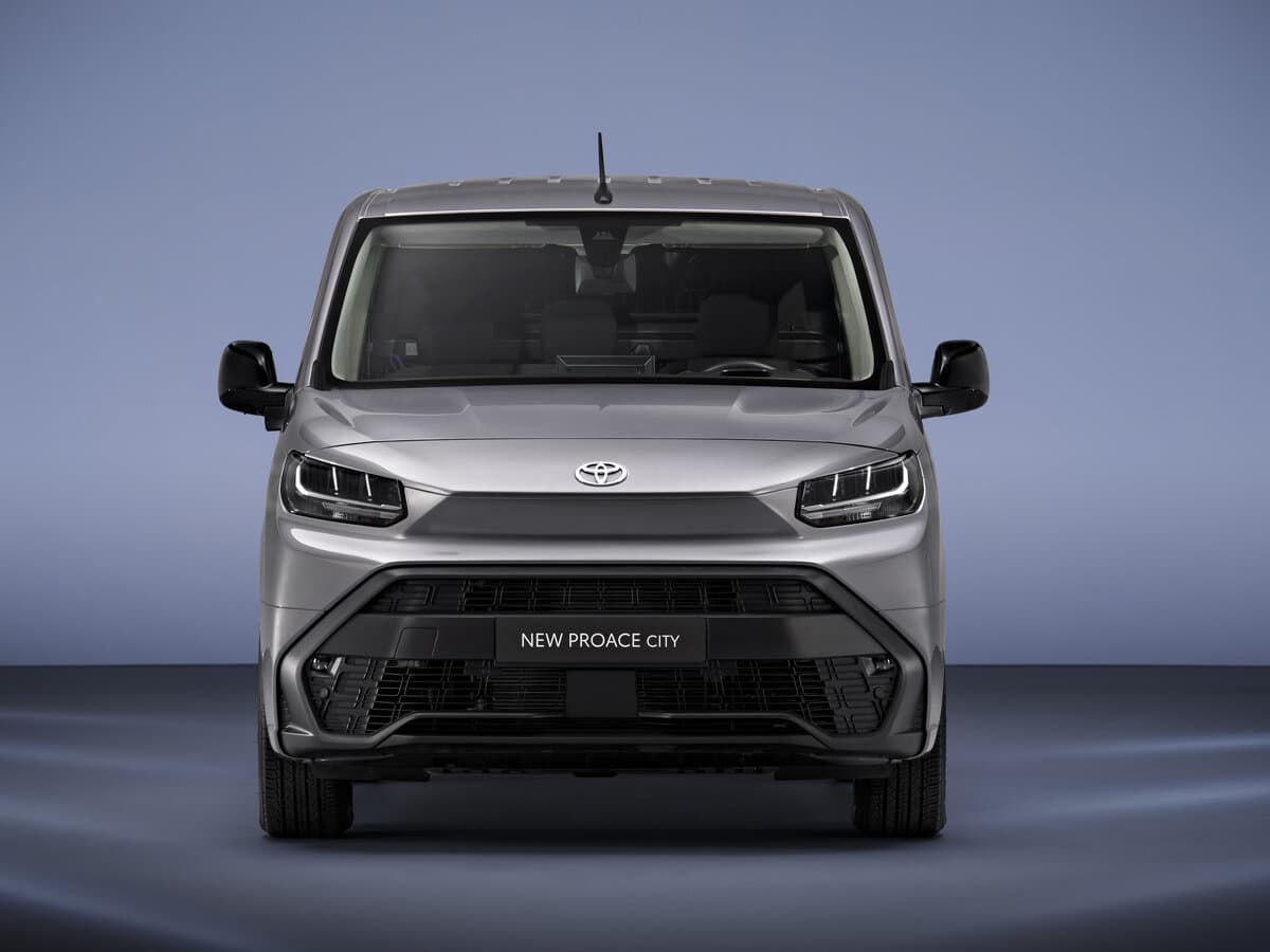 Toyota ProAce City I Restayling — Öndən