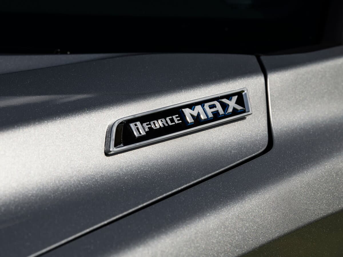 Toyota Sequoia III — Salon, arxadan