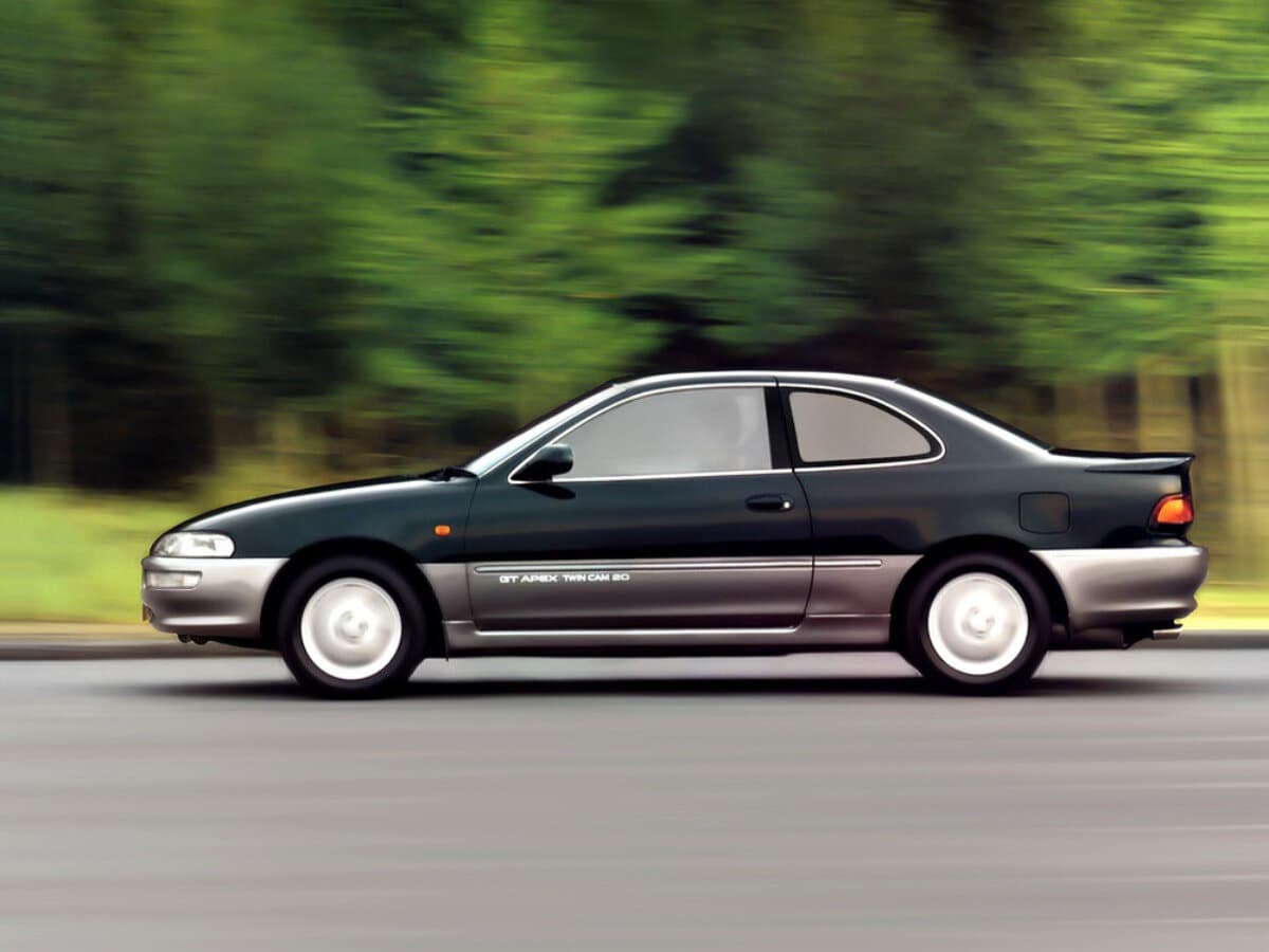 Toyota Sprinter Trueno VI (AE100/AE101) — Yandan
