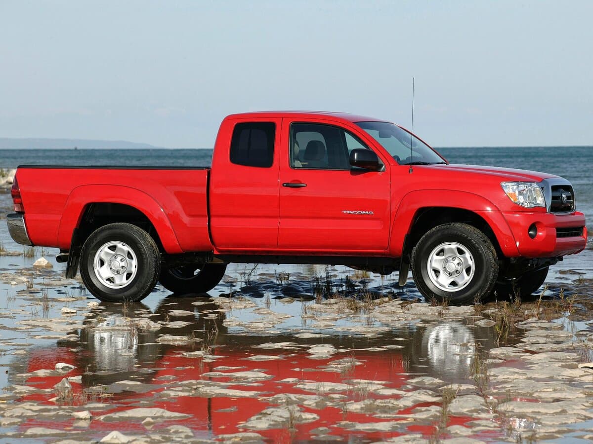 Toyota Tacoma II — Yandan