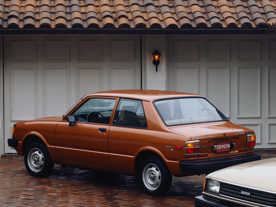 Toyota Tercel I (L10) — 3/4 arxadan