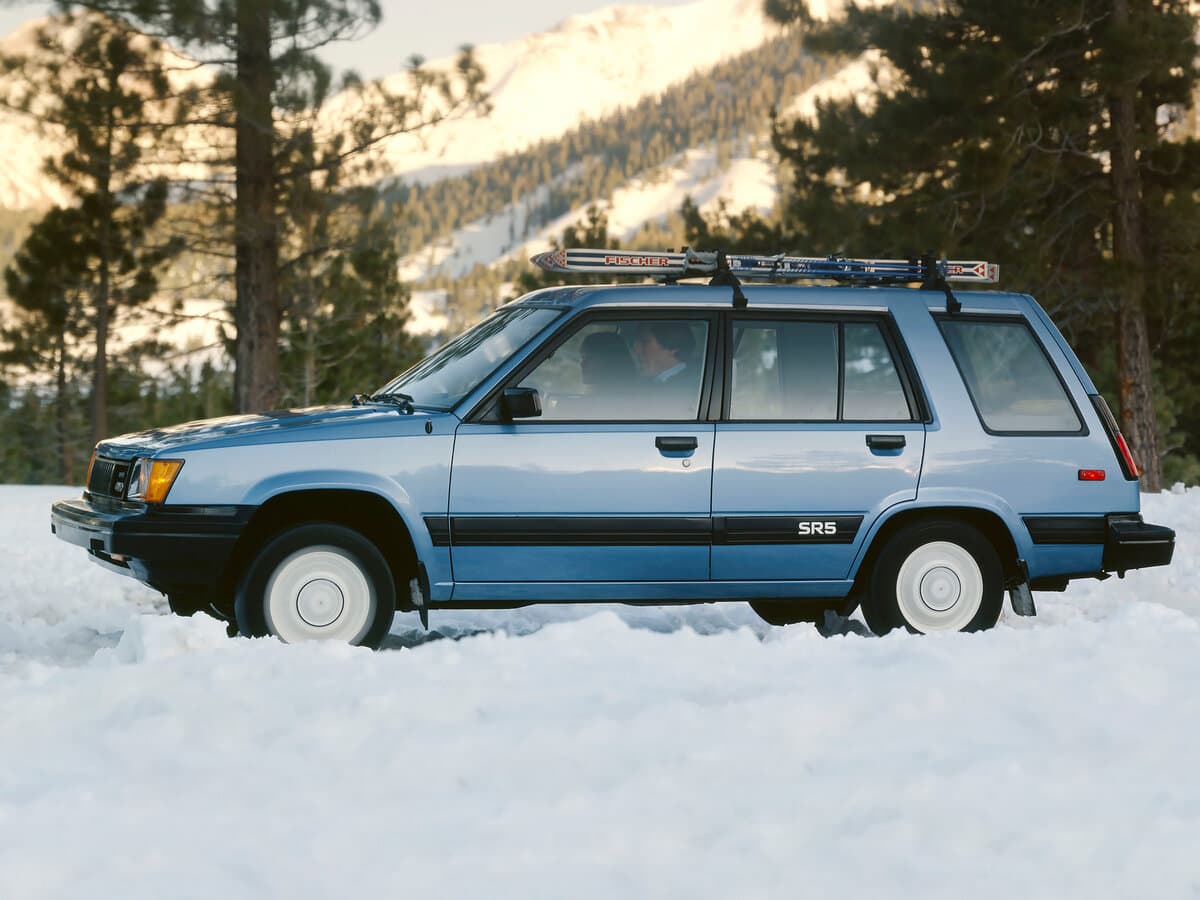 Toyota Tercel II (L20) — Yandan