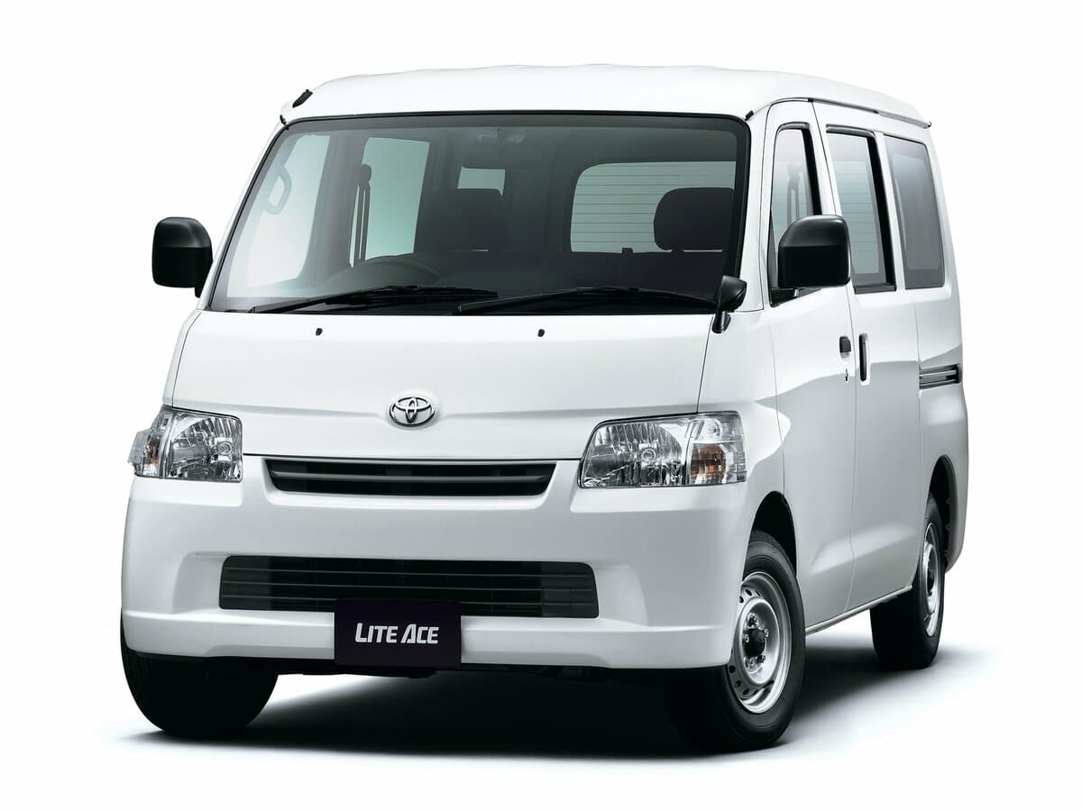 Toyota Town Ace IV — Öndən