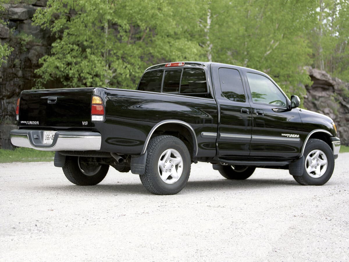 Toyota Tundra I — 3/4 arxadan
