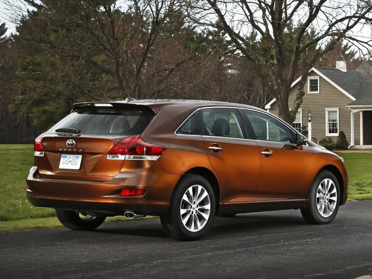 Toyota Venza I Restayling — 3/4 arxadan