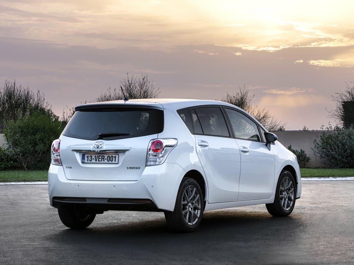 Toyota Verso I Restayling — 3/4 arxadan