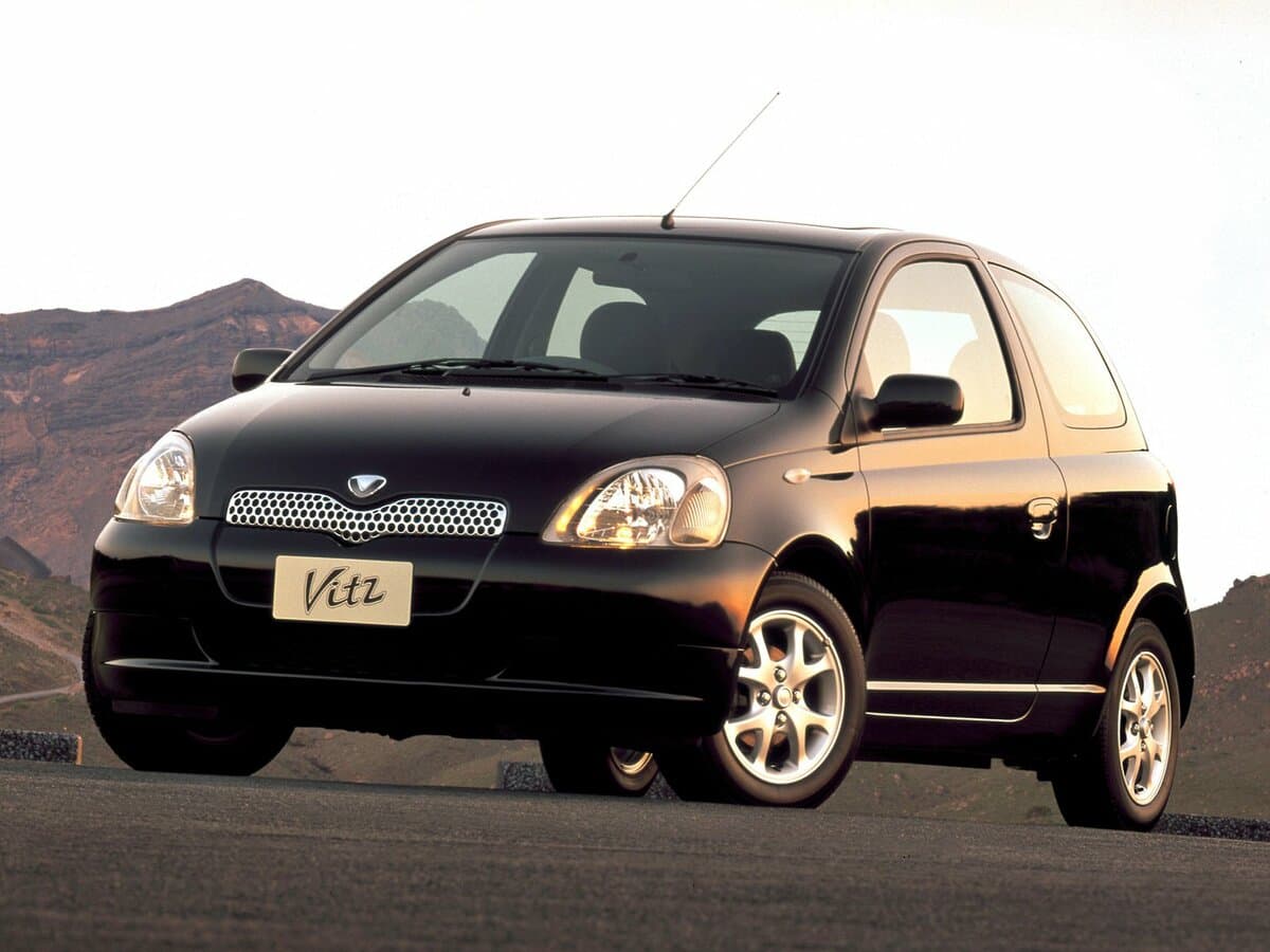 Toyota Vitz I (P10) — Əsas şəkil