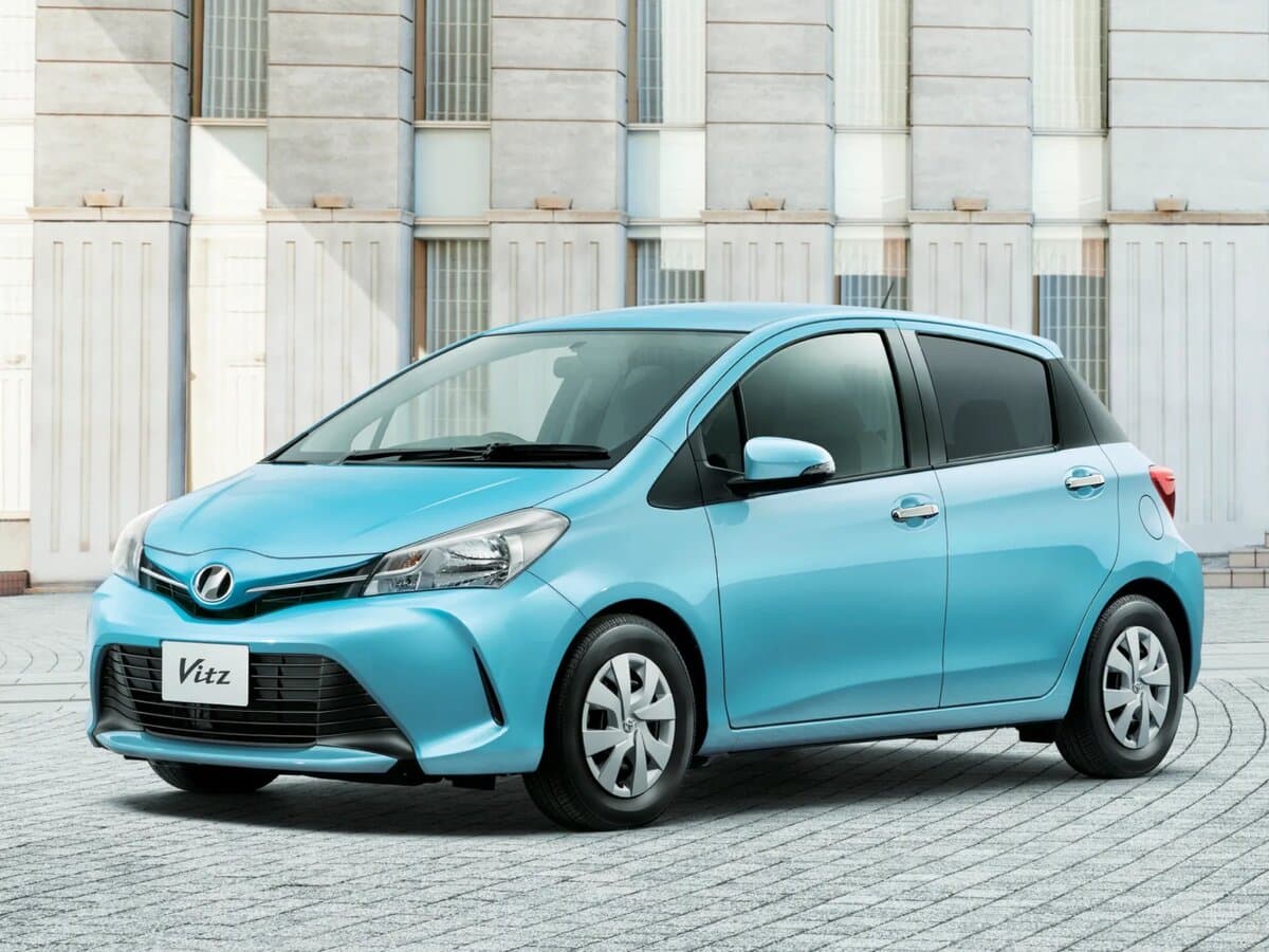 Toyota Vitz III (XP130) Restayling — Əsas şəkil