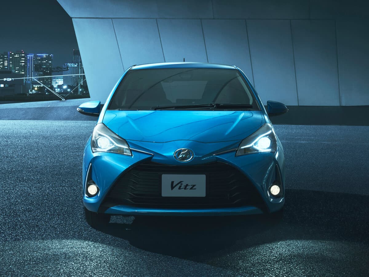 Toyota Vitz III (XP130) Restayling 2 — Öndən